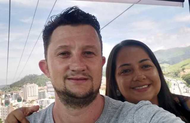 Parabéns aos aniversariantes de hoje, 12 de junho, por Dora Nunes Parabéns aos aniversariantes de hoje, 12 de junho, por Dora Nunes