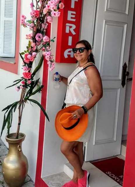 Veja os aniversariantes de hoje, 15 de junho, por Dora Nunes Veja os aniversariantes de hoje, 15 de junho, por Dora Nunes