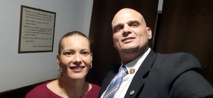 Professor Vivan assume a presidência do Rotary Guarani