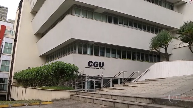 Vergonha: Mais de 300 mil funcionários públicos receberam auxílio emergencial de forma irregular, diz CGU