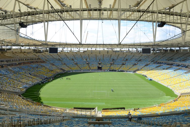 De estádio a arena, as muitas batalhas vencidas pelo Maracanã