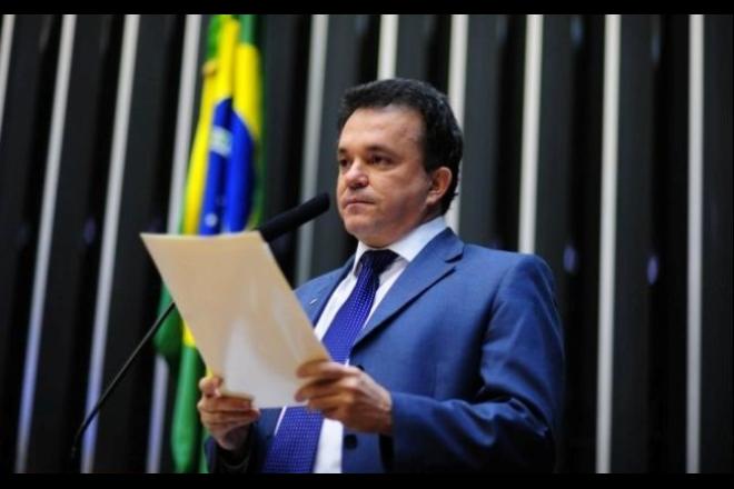Deputados de MS vão votar para derrubar vetos de Bolsonaro Deputados de MS vão votar para derrubar vetos de Bolsonaro