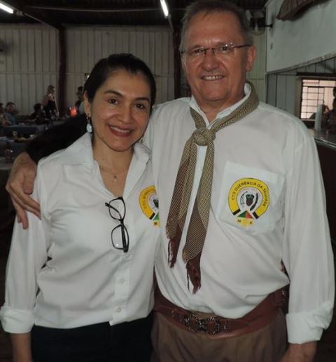 Coluna dos aniversariantes do dia 27, por Dora Nunes Coluna dos aniversariantes do dia 27, por Dora Nunes