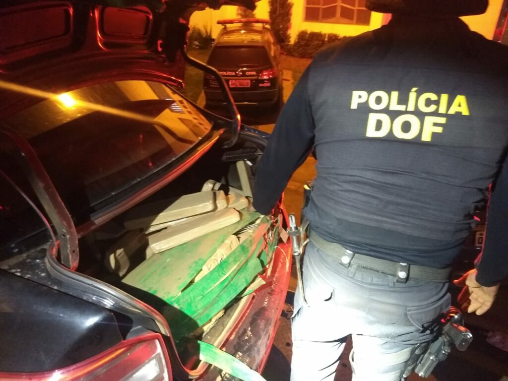 DOF apreende drogas em Nova Andradina e Iguatemi, no domingo DOF apreende drogas em Nova Andradina e Iguatemi, no domingo
