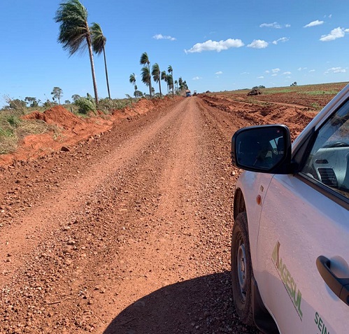 Governo executa tapa-buraco e projeta recapeamento na MS-382, acesso a Bonito Governo executa tapa-buraco e projeta recapeamento na MS-382, acesso a Bonito