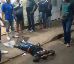 Em Ponta Porã, tentativa de assalto termina com um morto e um ferido Em Ponta Porã, tentativa de assalto termina com um morto e um ferido