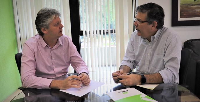 Vendas externas de açúcar aumentam 200% de janeiro a julho e MS é 6º maior exportador do país Vendas externas de açúcar aumentam 200% de janeiro a julho e MS é 6º maior exportador do país