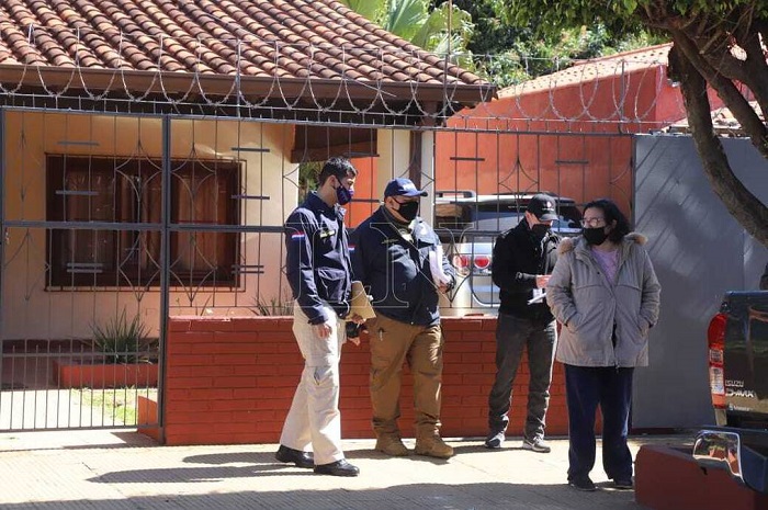 Detienen a presidente de Colegio de Abogados de Luque por caso de extorsión