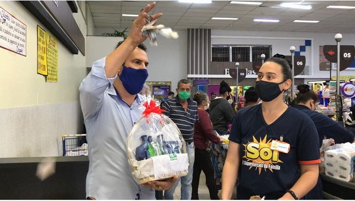 Em Ponta Porã, Supermercado Sol celebrou o dia dos pais com sorteio de prêmios Em Ponta Porã, Supermercado Sol celebrou o dia dos pais com sorteio de prêmios