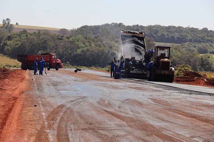 Ponta Porã: Contorno viário norte: concretagem de ponte acelera