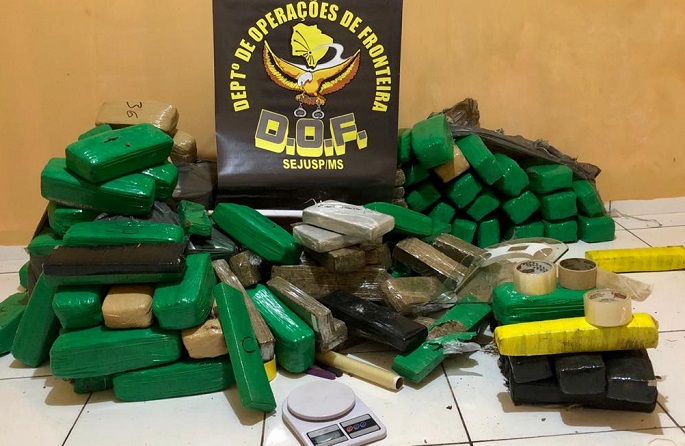 DOF apreende 150 kg de maconha e mais de 2 kg de cocaína DOF apreende 150 kg de maconha e mais de 2 kg de cocaína
