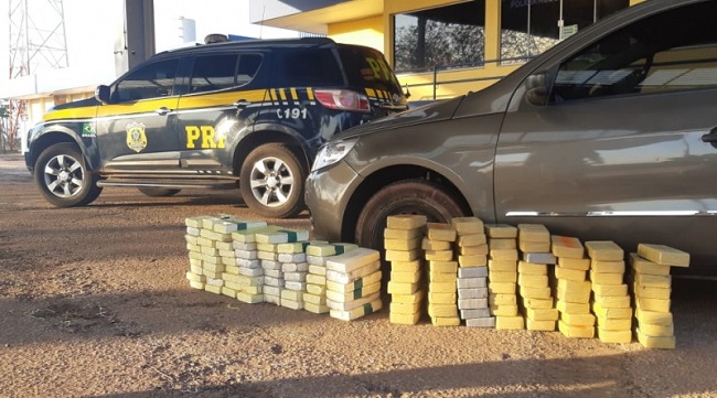 PRF apreende mais de R$ 16,4 milhões em cocaína