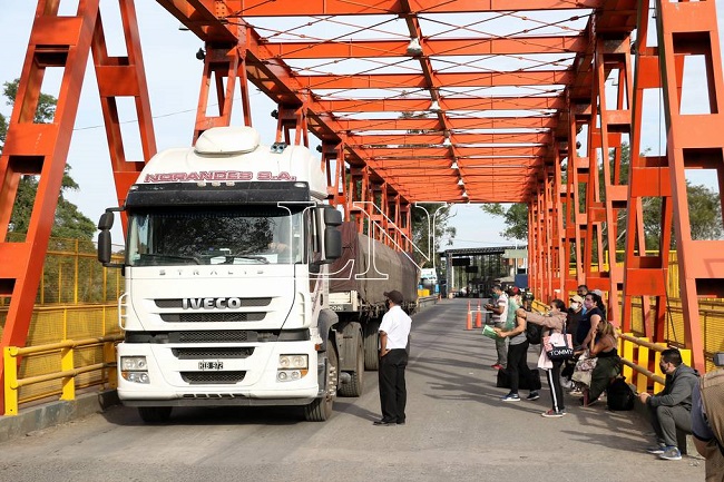 Camioneros varados en Falcón quieren cumplir cuarentena en sus casas