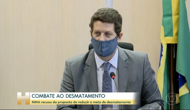'Vocês destruíram as de vocês', diz Guedes a estrangeiros sobre florestas. E pede: 'Sejam gentis'