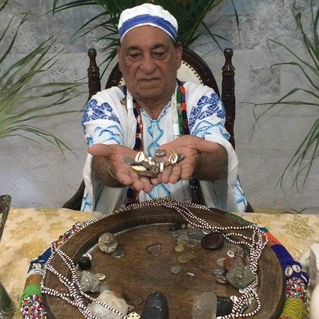 Babalorixá Jair de Ogum morre no Rio Babalorixá Jair de Ogum morre no Rio
