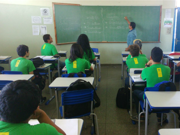 Ano letivo de 2021 deve ser iniciado com aulas presenciais, afirma Secretária de Educação de MS Ano letivo de 2021 deve ser iniciado com aulas presenciais, afirma Secretária de Educação de MS