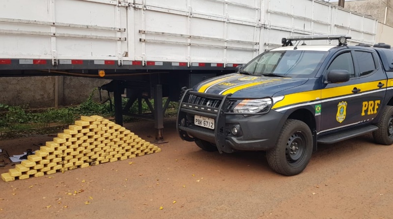 Vídeo: PRF apreende 120 Kg de pasta base de cocaína