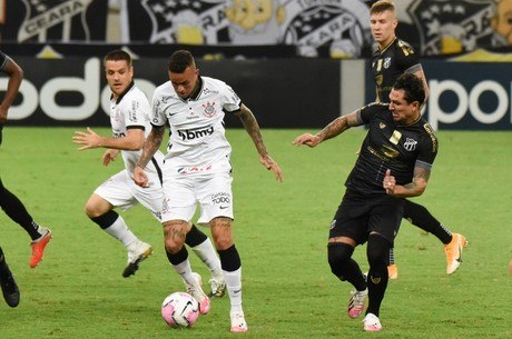 Corinthians leva virada do Ceará e entra na zona de rebaixamento Corinthians leva virada do Ceará e entra na zona de rebaixamento