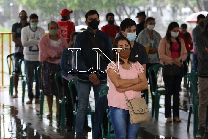 Obispo pide evitar peregrinación y promete que la Virgen de Caacupé visitará cada departamento Obispo pide evitar peregrinación y promete que la Virgen de Caacupé visitará cada departamento