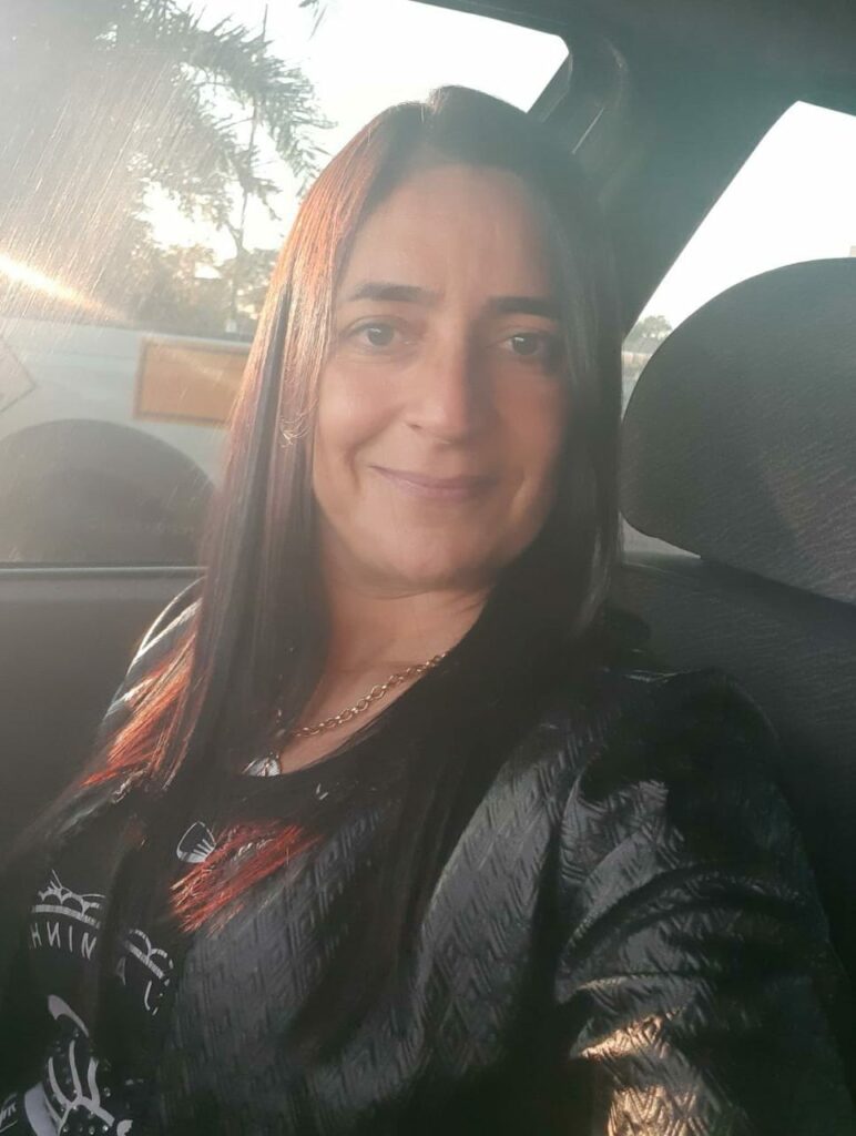 Dora do Pontaporainforma e os aniversariantes de hoje, 18 de novembro
