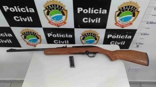 Justiça determina busca e suspeito de matar cachorro a tiros é preso com arma Justiça determina busca e suspeito de matar cachorro a tiros é preso com arma