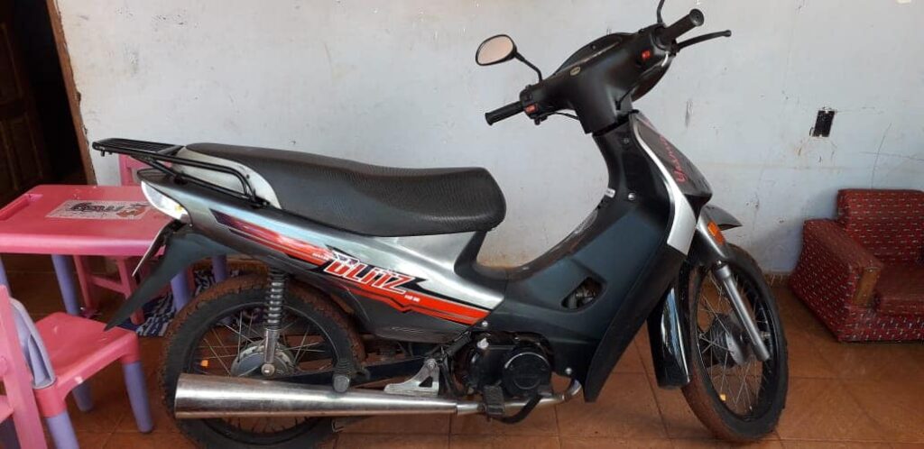 Moto é roubada em bairro de Ponta Porã Moto é roubada em bairro de Ponta Porã