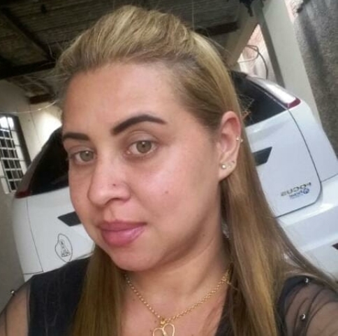 Dora do Pontaporainforma e os aniversariantes de hoje, 05 de dezembro Dora do Pontaporainforma e os aniversariantes de hoje, 05 de dezembro