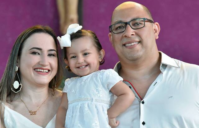 Dora do Pontaporainforma e os aniversariantes de hoje, 05 de dezembro Dora do Pontaporainforma e os aniversariantes de hoje, 05 de dezembro