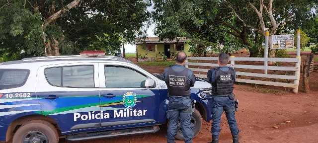 Morto ao invadir da casa ex apanhou com barra de ferro após levar 13 facadas Morto ao invadir da casa ex apanhou com barra de ferro após levar 13 facadas
