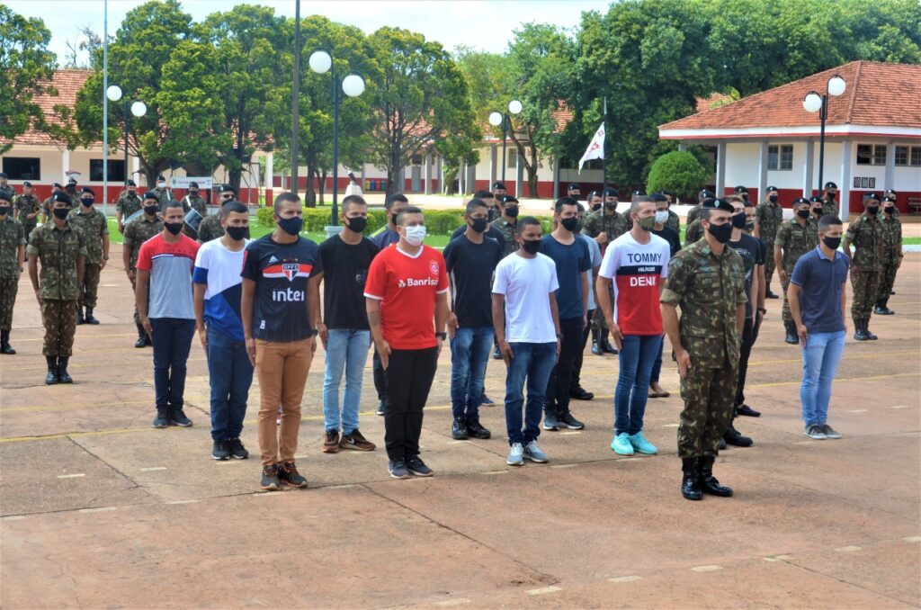 Em Ponta Porã, 11° RC MEC realiza licenciamento de militares