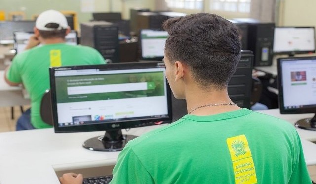 ensino-hibrido-