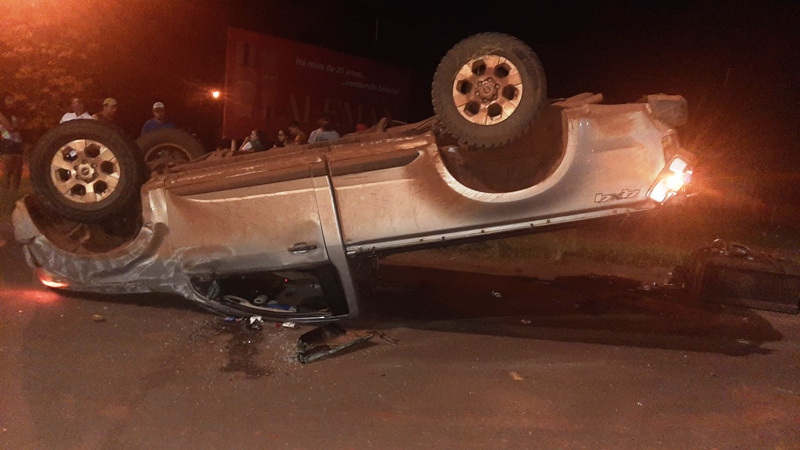Ponta Porã: Violento acidente em Sanga Puitã envolve duas caminhonetes