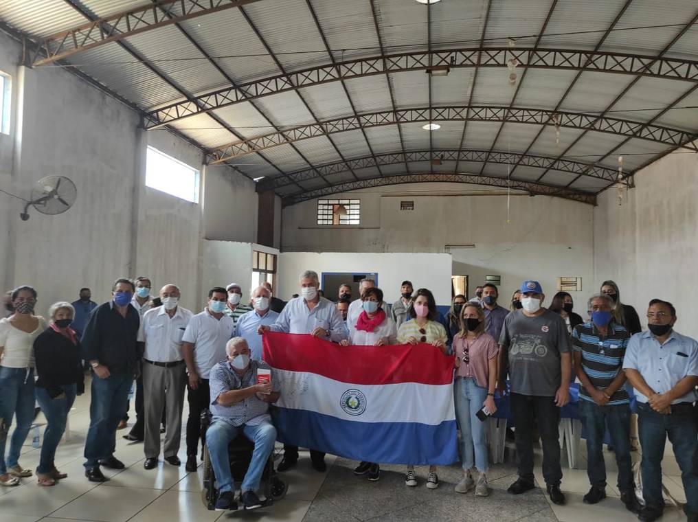 Hermanos Acevedo dan su apoyo a Efraín Alegre Hermanos Acevedo dan su apoyo a Efraín Alegre