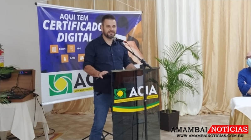 Andrei Piovesan tomou posse como novo presidente da ACIA Andrei Piovesan tomou posse como novo presidente da ACIA