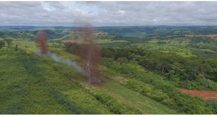 Em duas fases, mega operação entre Paraguai e Brasil destrói 3,4 toneladas de maconha Em duas fases, mega operação entre Paraguai e Brasil destrói 3,4 toneladas de maconha