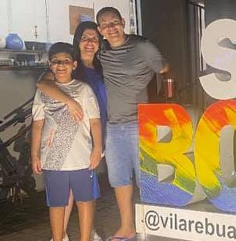 Confira os aniversariantes de hoje, 17/04, por Dora Nunes Confira os aniversariantes de hoje, 17/04, por Dora Nunes