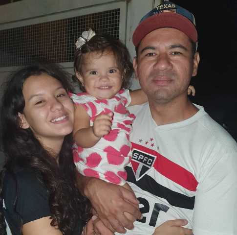 Confira os aniversariantes de hoje, 17/04, por Dora Nunes Confira os aniversariantes de hoje, 17/04, por Dora Nunes