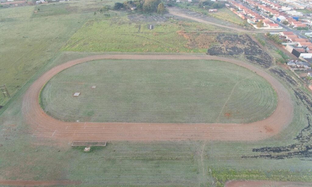 Com investimentos do Governo do Estado, Ponta Porã terá pista de atletismo de padrão internacional Com investimentos do Governo do Estado, Ponta Porã terá pista de atletismo de padrão internacional