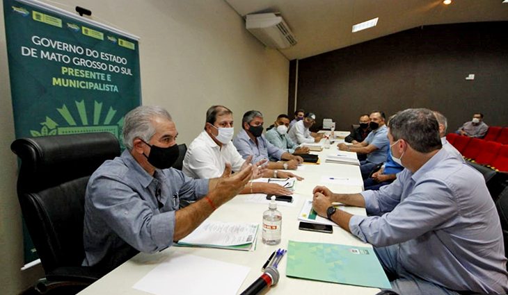 Com apoio do governo, prefeitos da região de fronteira estão otimistas com novas entregas à população Com apoio do governo, prefeitos da região de fronteira estão otimistas com novas entregas à população