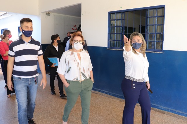 Hélio recebe visita de Secretárias de Estado e anuncia construção de 25 novas salas de aula em Ponta Porã