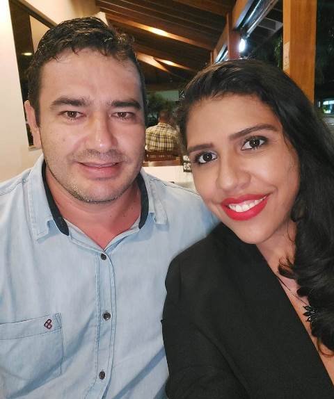 Veja os aniversariantes dessa segunda, 17/05, por Dora Nunes Veja os aniversariantes dessa segunda, 17/05, por Dora Nunes