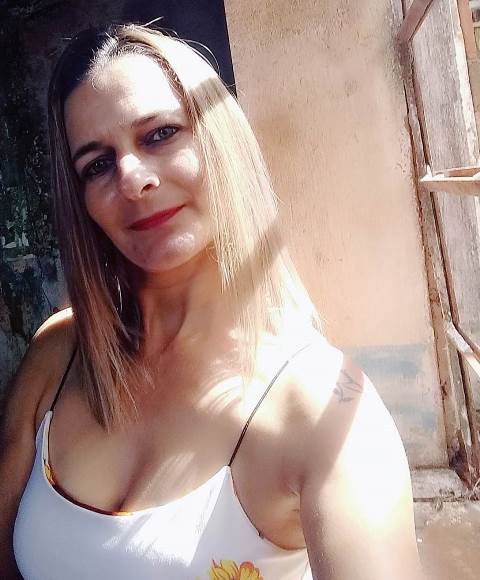 Veja quem faz aniversário hoje, dia 23, por Dora Nunes Veja quem faz aniversário hoje, dia 23, por Dora Nunes