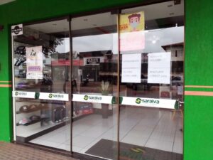 Em Amambai, comércio cumpre o decreto do governo do Estado Em Amambai, comércio cumpre o decreto do governo do Estado