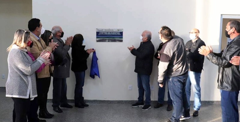Prefeitura de Amambai inaugura Centro de Eventos Anacleto Signori 'Nono Ki Carne'