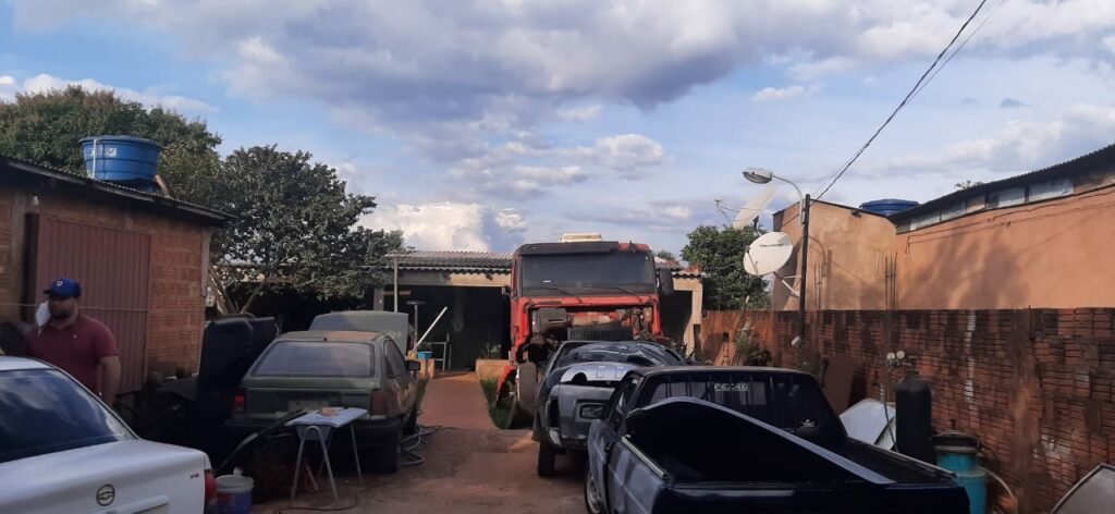 Em Ponta Porã, homem entra em oficina, executa funcionário e fere duas crianças