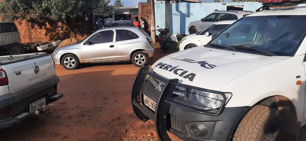Em Ponta Porã, homem entra em oficina, executa funcionário e fere duas crianças