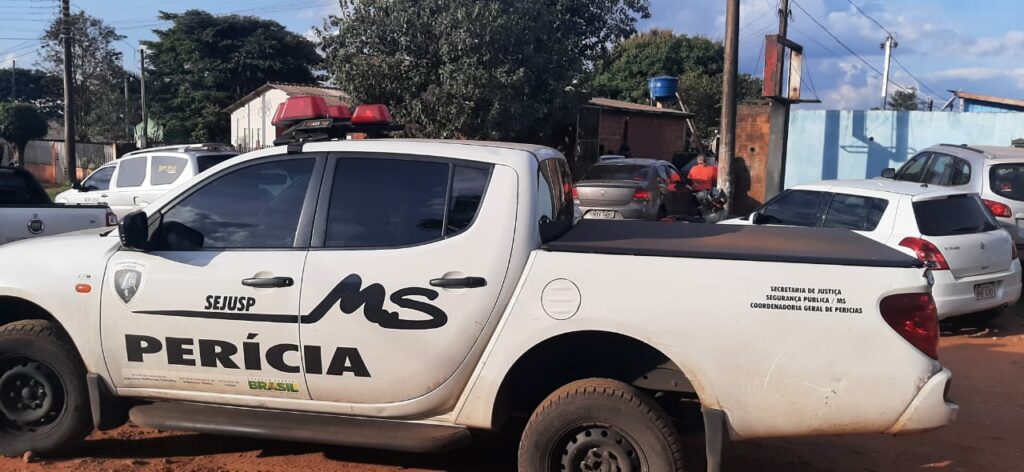 Em Ponta Porã, homem entra em oficina, executa funcionário e fere duas crianças