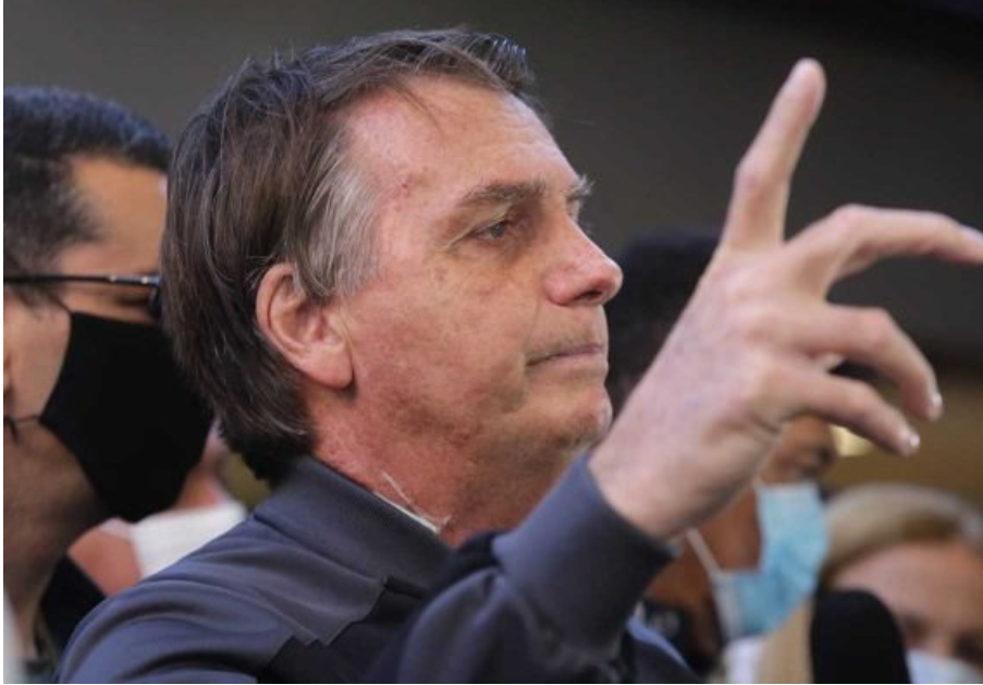 Presidente recebeu alta neste domingo (18) do hospital Vila Nova Star, após 4 dias internado