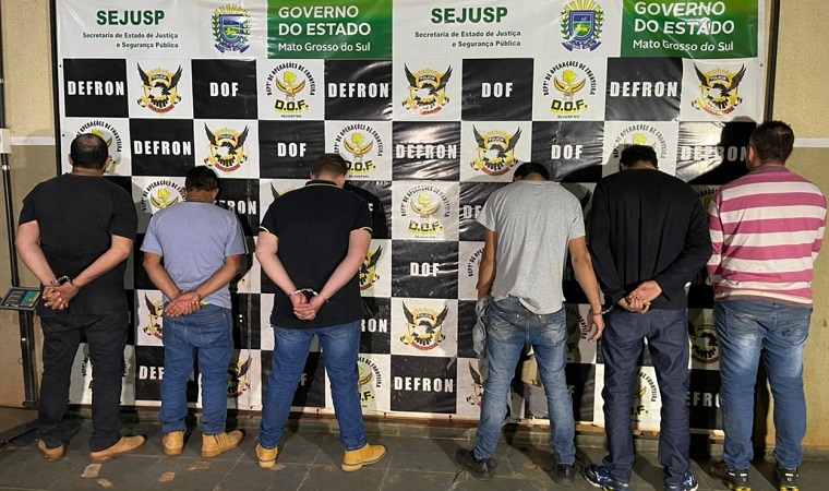Ponta Porã: Durante ação, Defron prende 06 pessoas e grande quantidade de maconha