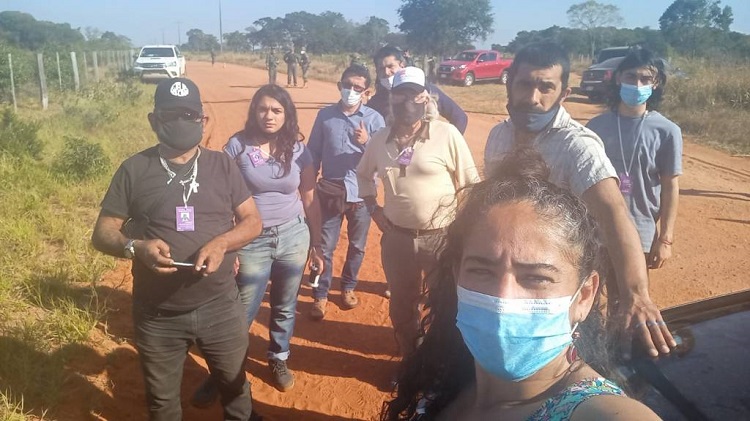 "Misión humanitaria" que buscaba a hija de líderes del EPP será expulsada del país "Misión humanitaria" que buscaba a hija de líderes del EPP será expulsada del país